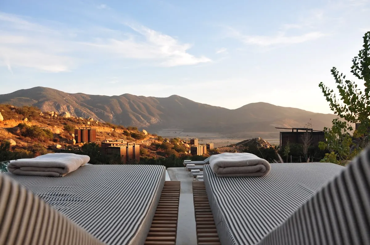 Traviquevelvethouse